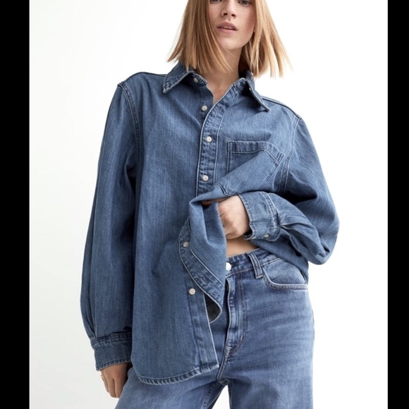 CHICO’S Denim Shacket pocket mother pearl buttons chambray women size Large - Picture 1 of 11